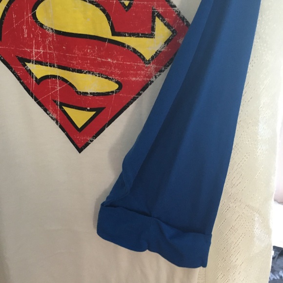 DC Comics Superman 3/4 Sleeve Nightgown L NEW - Picture 4 of 4